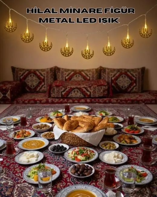 Pilli Minareli Hilal LED Işık Gold Metal Ramazan Dekorasyonu