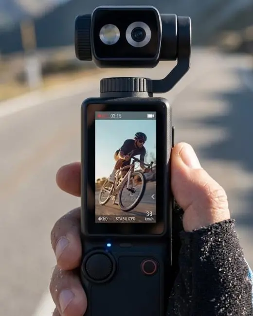 Taşınabilir 4K Vlog Kamera 2.0 IPS Ekran Ayarlanabilir Lens ve Stabil Çekim Özellikli