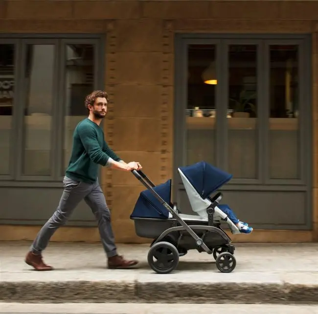 Quinny Hubb Lüks Portbebe / Graphite on Graphite