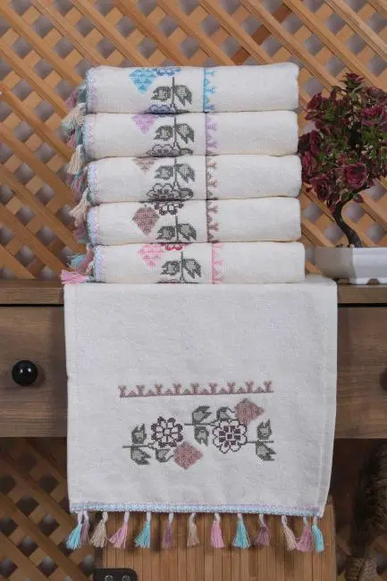 6 lı Kanaviçe Çiçek Nakışlı El Yüz Havlu Seti Püsküllü Hediyelik Çeyizlik Havlu Takımı 50 x 90 Cm