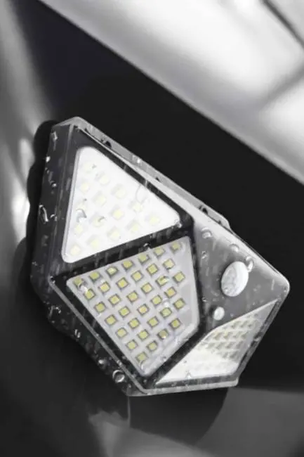 Güneş Enerjili Bahçe Aydınlatma Lambası Solar 100 Led Lamba