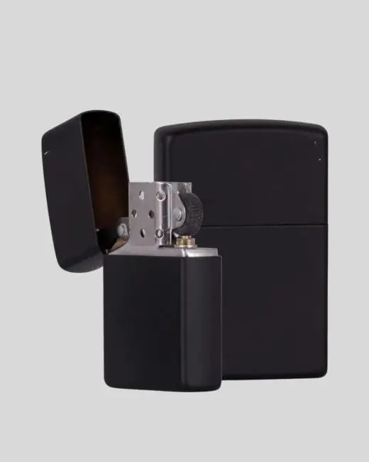 Ergonomik Metal Çakmak Mat Kaplamalı ve Şık Tasarımlı Aksesuar