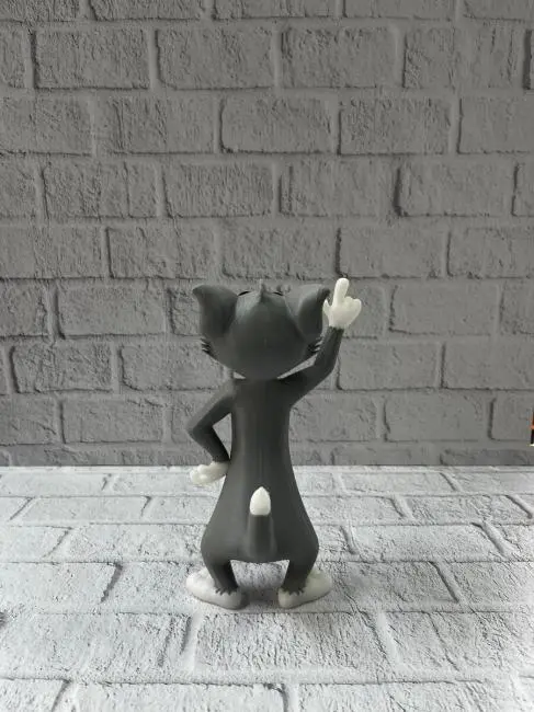 Tom Biblo 22 cm Hediyelik Dekoratif Obje Ev Ofis Süs Eşyası