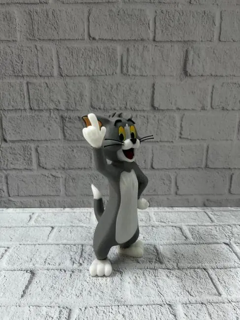 Tom Biblo 22 cm Hediyelik Dekoratif Obje Ev Ofis Süs Eşyası