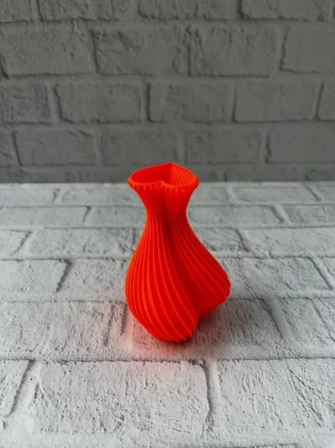 Kalpli Turuncu Dekoratif Vazo 11 cm Modern Şık Masaüstü Aksesuar