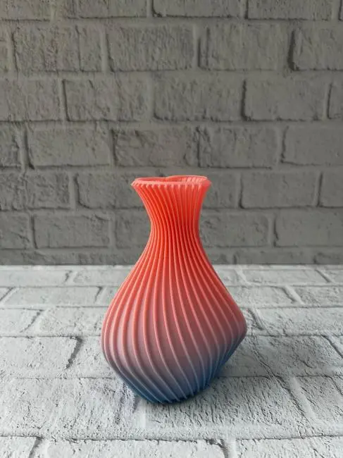 3D Dalga Desenli Kalp Formlu Dekoratif Vazo Pembe 15 cm
