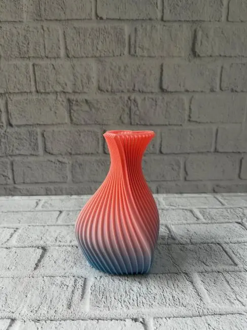 3D Dalga Desenli Kalp Formlu Dekoratif Vazo Pembe 15 cm