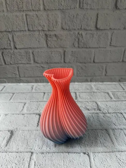 3D Dalga Desenli Kalp Formlu Dekoratif Vazo Pembe 15 cm