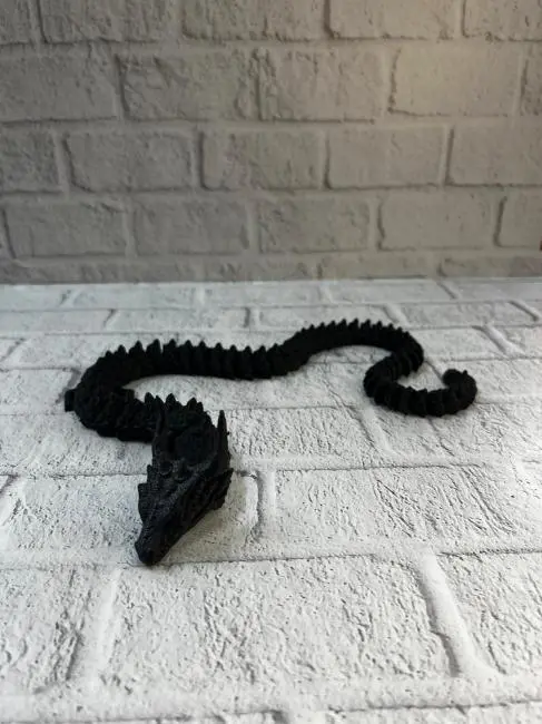 Hareketli Siyah Ejderha Figür Uzun Gövdeli Fantastik Masa ve Raf Dekoru