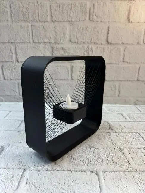 Askılı Kare Mumluk Duvar Dekoru Loş Salon ve Modern Mekanlar