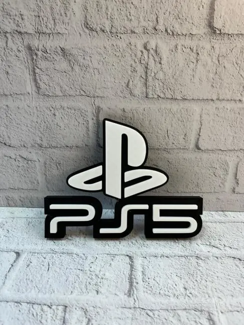 PlayStation 5 Logo Duvar Dekoru Minimal Tasarım 16×12 cm