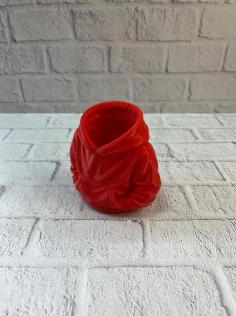 Dekoratif Kırmızı Hoodie Kalemlik 10x10 cm