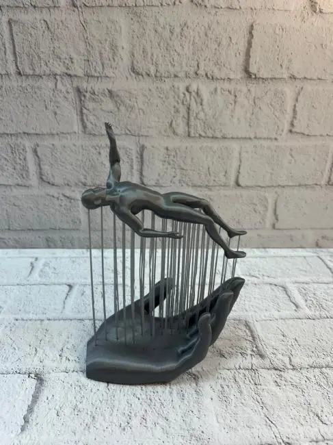 Gri El İnsan Figürü Minimal ve Anlamlı Dekoratif Biblo Modern Ev Dekorasyonu