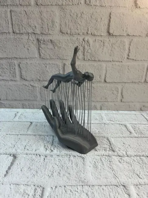 El İnsan Figürü Gri Modern Sanatsal Tasarım Salon ve Raf Dekorasyonu İçin Özel Biblo