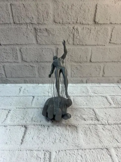 El İnsan Figürü Gri Modern Sanatsal Tasarım Salon ve Raf Dekorasyonu İçin Özel Biblo