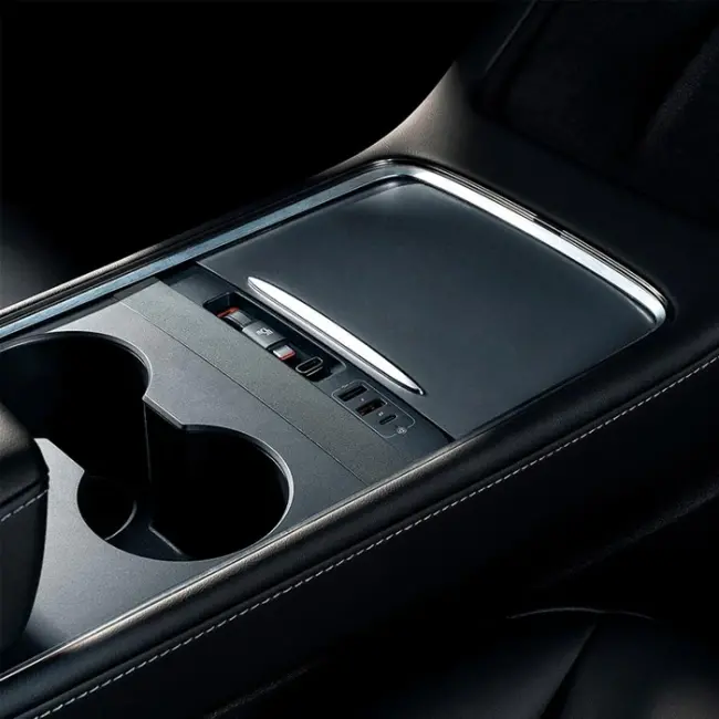 Baseus T-Space Tesla Model 3/Y için 45W Hub Yerleştirme İstasyonu ve Araç içi Şarj Cihazı-(5775)