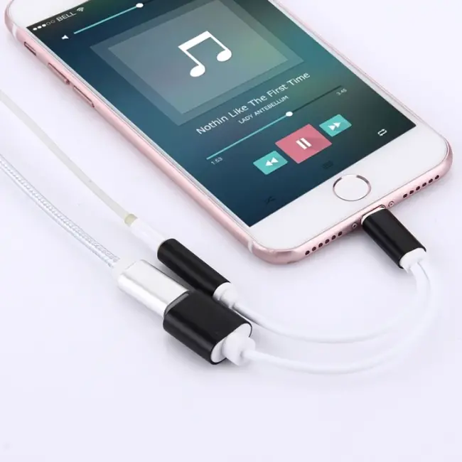 iPhone 14-13-12-11 3.5mm Kulaklık ve Şarj Dönüştürücü-(5775)