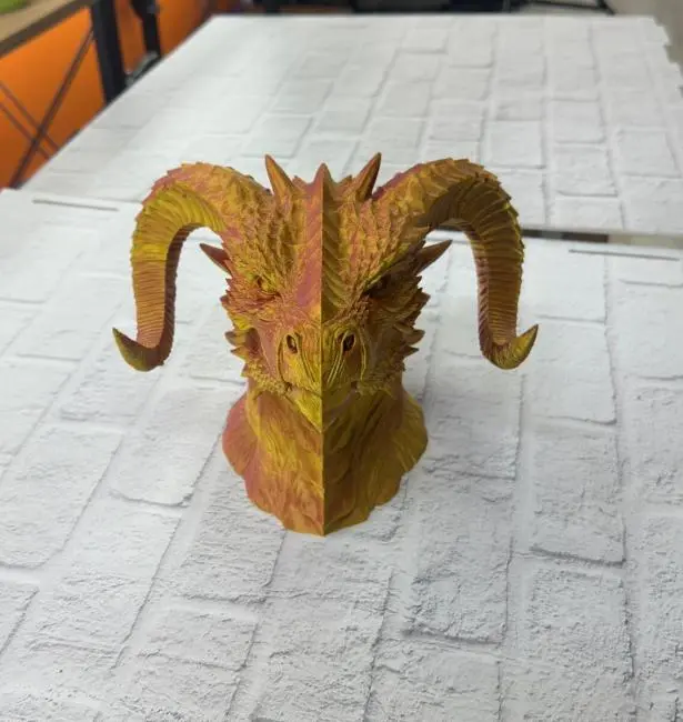 Dekoratif Gold Ejderha Heykeli Koleksiyonluk Fantastik Tasarım