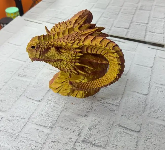 Dekoratif Gold Ejderha Heykeli Koleksiyonluk Fantastik Tasarım