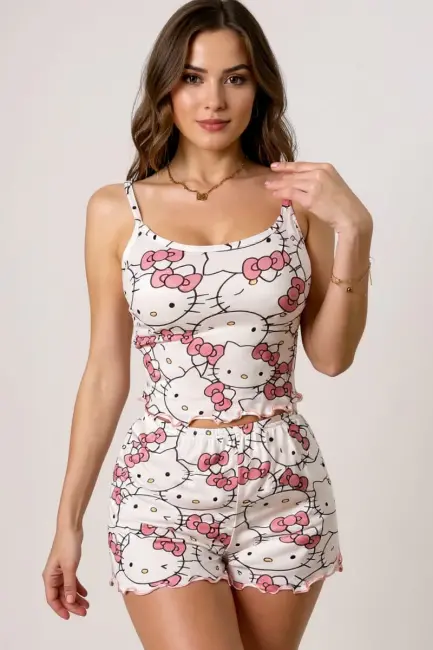 Hello Kitty Baskılı Askılı Şortlu Pijama Takımı