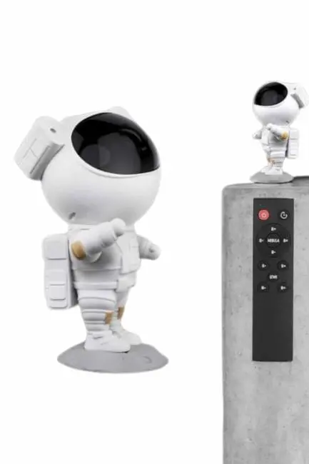 Gece Lambası Astronot Bluetooth Hoparlörlü Galaksi Işık Projektörü