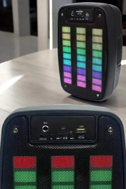 Bluetooth Hoparlör RGB Işıklı USB SD Kart Girişli Taşınabilir