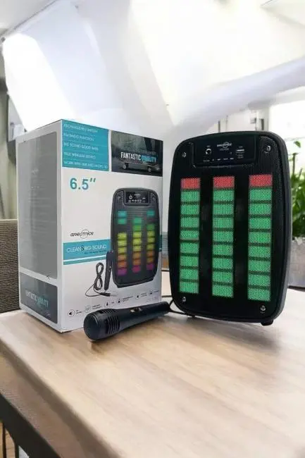 Bluetooth  Hoparlör Mikrofonlu Speaker Taşınabilir Şarjlı