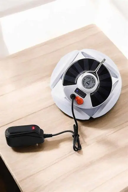 Katlanabilir Taşınabilir Kamp Lambası Işıldak Beyaz Işık Güneş Enerjili Solar Aydınlatma