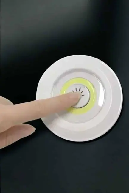 Spot Lamba Led Işık 3'lü Uzaktan Kumandalı Pilli Yapışkanlı Kablosuz