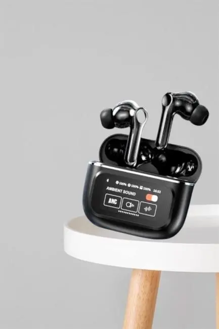 Ekranlı Yeni Nesil Pro Kulaklık ve Akıllı Saat Kampanyası Kulak İçi Mikrofonlu