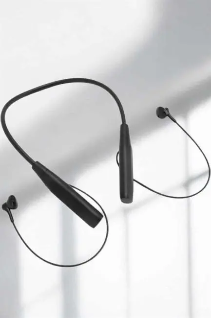 Kablolu Boyun Askılı Dijital Göstergeli Bluetooth Kulaklığı 60 Saat