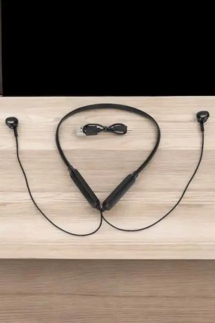Kablolu Boyun Askılı Dijital Göstergeli Bluetooth Kulaklığı 60 Saat