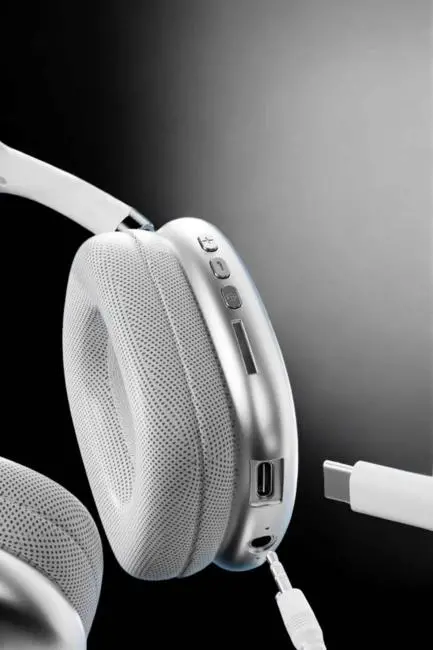 P9 Air Max Kablosuz 5.0 Mikrofonlu Bluetooth Kulaklık Beyaz Yüksek Ses Kaliteli