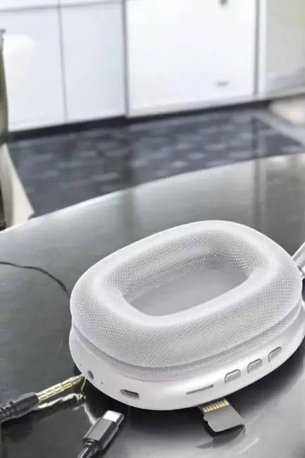 P9 Plus Kablosuz Kulak Üstü Bluetooth Kulaklık Beyaz Yüksek Ses Kaliteli