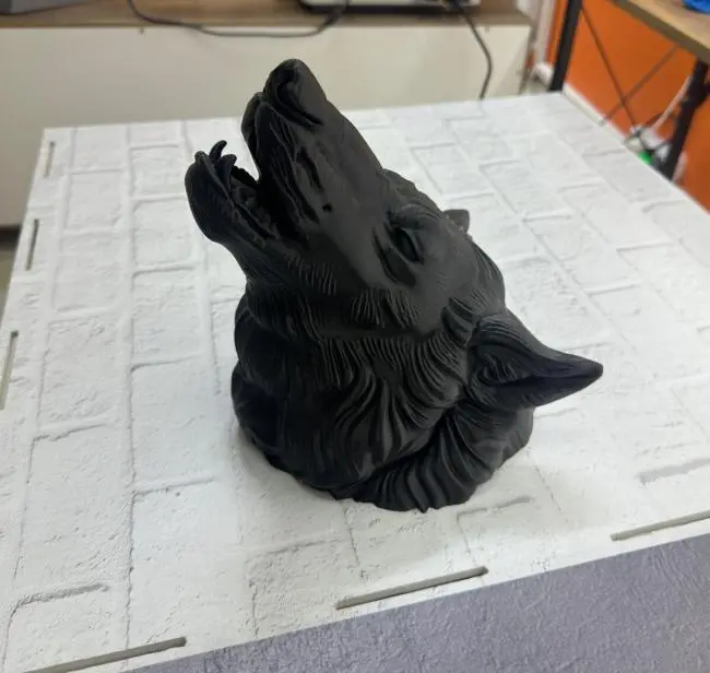 Siyah Ayı Figürü Duvar Dekoru Asılabilir Hediyelik Heykel 25x19 cm (Kopya)