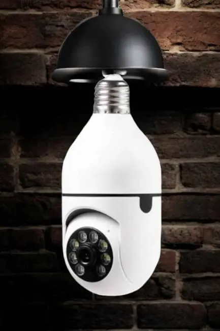 Wifi Kamera Duylu Ampul Görünümlü 360 Derece Dönebilen Ev Kamerası