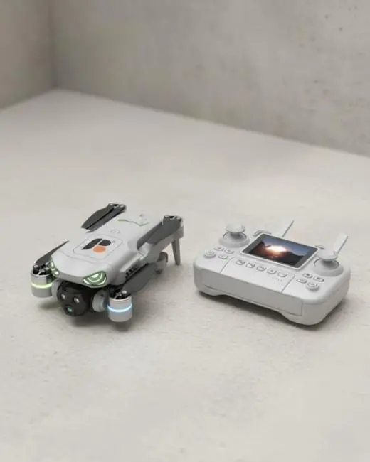 Tek Tuşla Kalkış İniş Özellikli Katlanabilir Drone