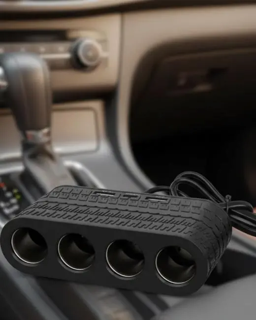 4 Çakmak Girişli Araç Çoklayıcı Type C ve USB Destekli Güvenli Güç Dağıtıcı