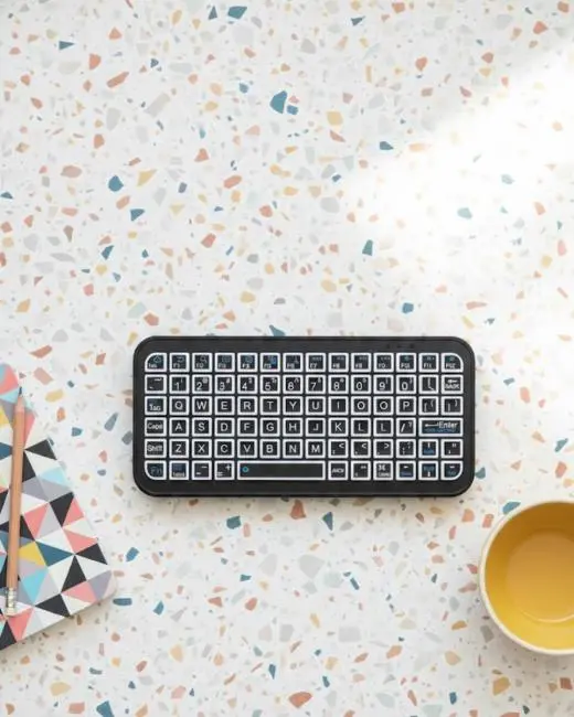 Kompakt Siyah RGB Işıklı Bluetooth Mini Klavye