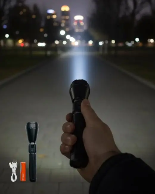 Yüksek Lümenli Şarjlı El Feneri 9000mAh Güçlü Işık ve Taşıma Çantalı Set