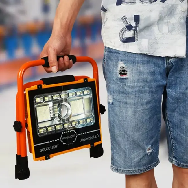 P70 Led Solar Panel Şarjlı Taşınabilir Projektör 176 Smd + Yan Led Wt-734